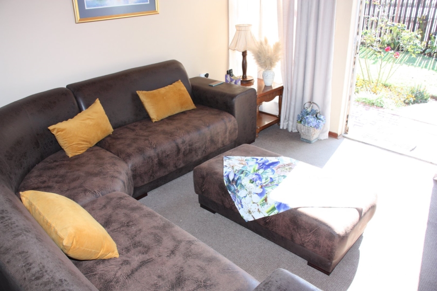 2 Bedroom Property for Sale in Pellissier Free State